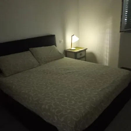Apartment La Casa Delle Api Paterno (Sicily)